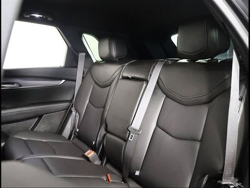 Used 2025 Cadillac XT5 Luxury FWD image 10