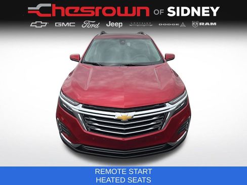 Used 2024 Chevrolet Equinox Premier FWD image 2
