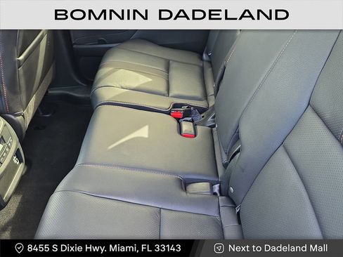 Used 2022 Honda Pilot TrailSport image 12