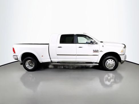 Used 2017 RAM 3500 Laramie AWD/4WD image 5