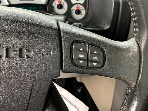 Used 2003 HUMMER H2 AWD/4WD image 12