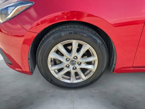 Used 2014 MAZDA MAZDA3 i Grand Touring FWD image 17