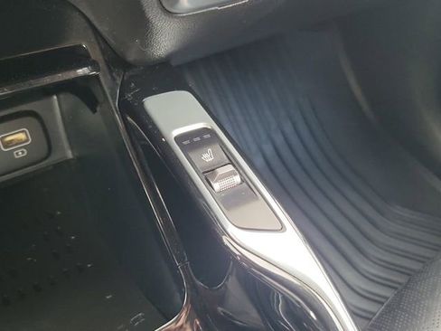 Certified 2022 Kia Sorento SX FWD image 26