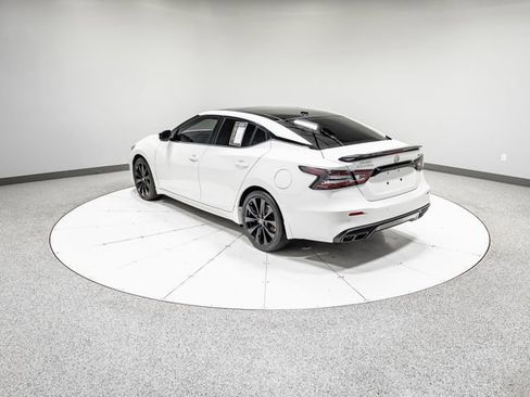 Used 2021 Nissan Maxima SR FWD image 35