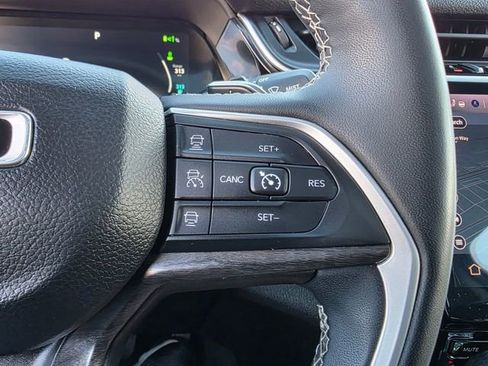 Used 2023 Jeep Grand Cherokee 4WD 4xe image 26