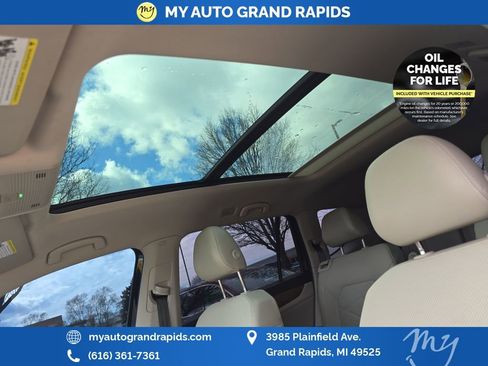 Used 2024 Volkswagen Atlas SE image 20