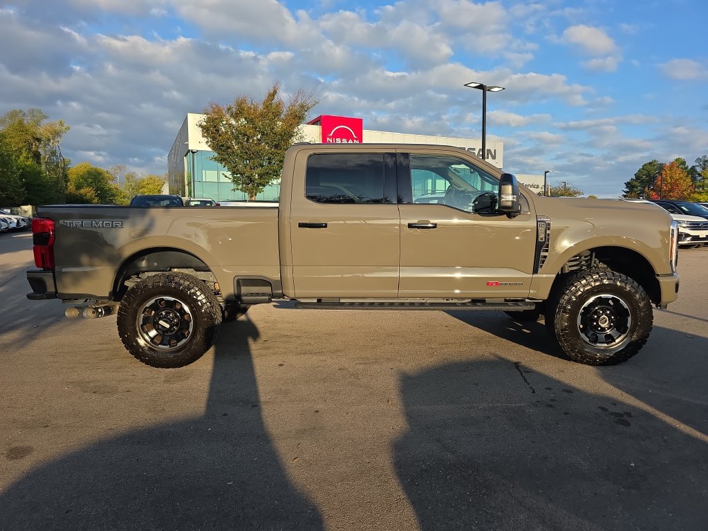 Used 2026 Ford F250 Platinum w/ Platinum Plus Package AWD/4WD image 11