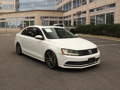 Used 2017 Volkswagen Jetta SE
