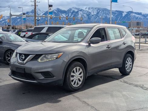 Used 2016 Nissan Rogue S image 9