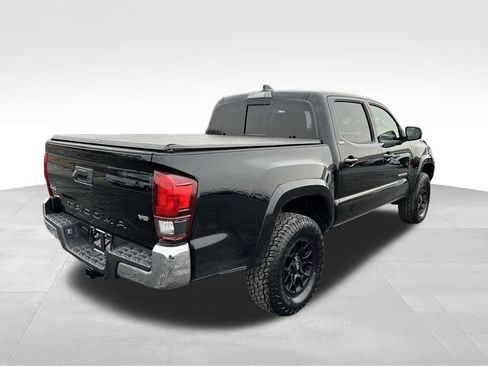 Used 2021 Toyota Tacoma SR5 image 8