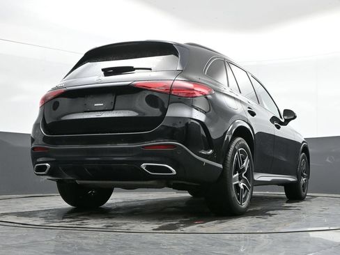 Used 2023 Mercedes-Benz GLC 300 image 35