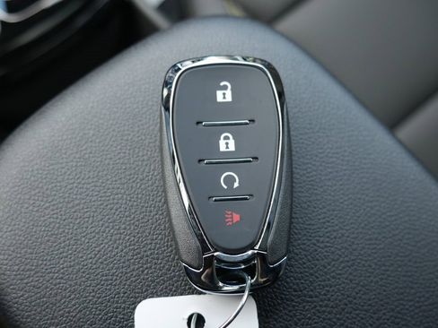 New 2026 Chevrolet Trax ACTIV w/ Sunroof Package image 20