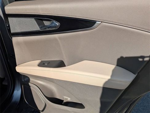 Certified 2023 Lincoln Nautilus AWD w/ Premium Package image 33