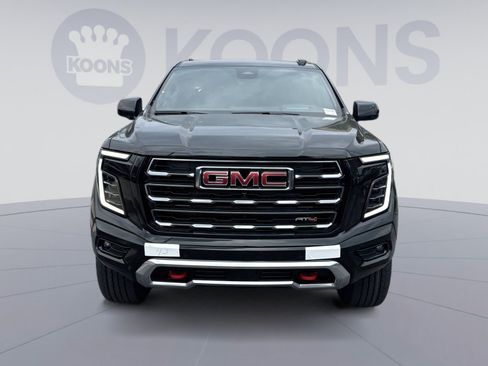 New 2026 GMC Yukon XL AT4 w/ AT4 Premium Plus Package AWD/4WD image 7