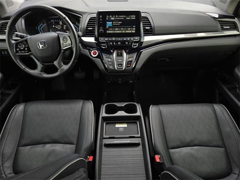 Used 2024 Honda Odyssey Elite image 18