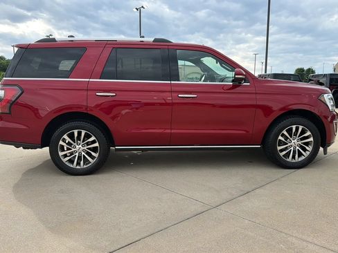 Used 2018 Ford Expedition Limited w/ Equipment Group 301A AWD/4WD image 27