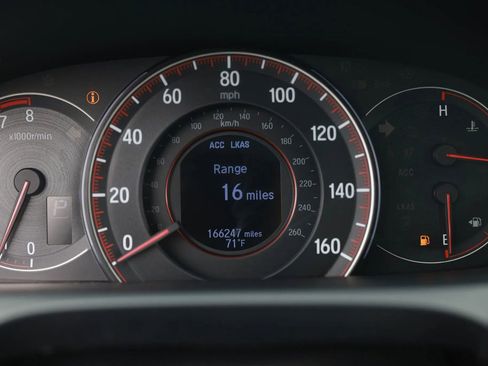 Used 2016 Honda Accord Touring image 45