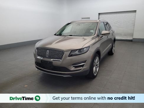 Used 2019 Lincoln MKC Reserve image 1