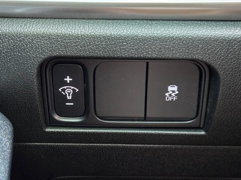 Used 2025 Kia Sorento S w/ Panoramic Sunroof Package FWD image 26