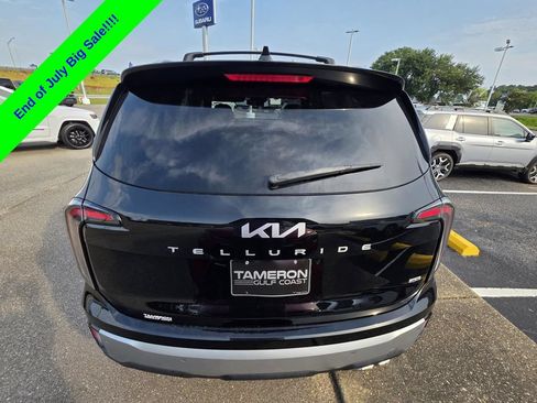 Used 2023 Kia Telluride SX AWD/4WD image 3