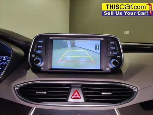 Used 2019 Hyundai Santa Fe SE FWD image 18