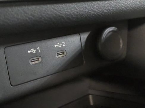 Used 2026 Nissan Rogue SV w/ SV Premium Package FWD image 19