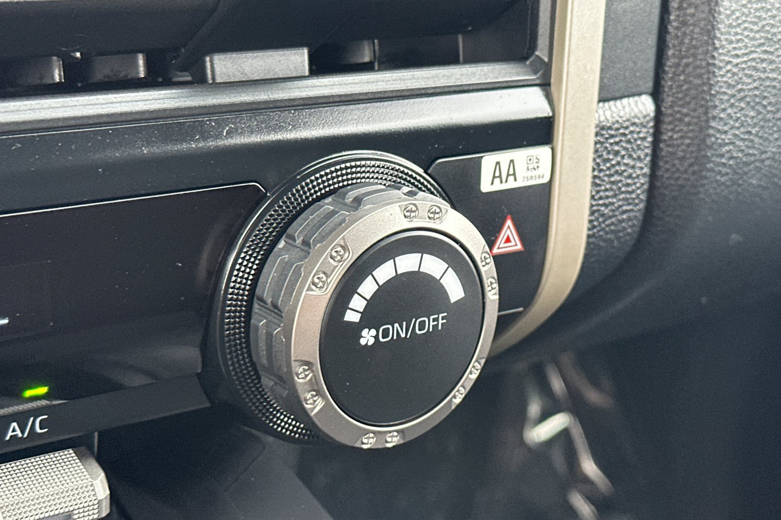 Certified 2026 Toyota Tacoma SR AWD/4WD image 28