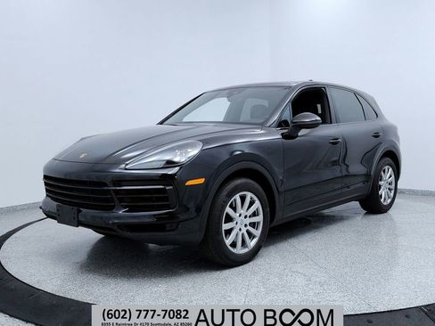 Used 2021 Porsche Cayenne w/ Driver Memory Package image 1