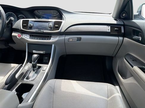Used 2015 Honda Accord EX-L image 17