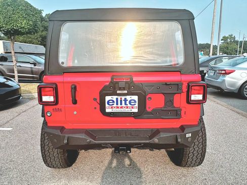 Used 2020 Jeep Wrangler Unlimited Sport AWD/4WD image 4