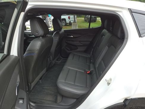 Used 2024 Buick Envista Sport Touring w/ Convenience I Package FWD image 20
