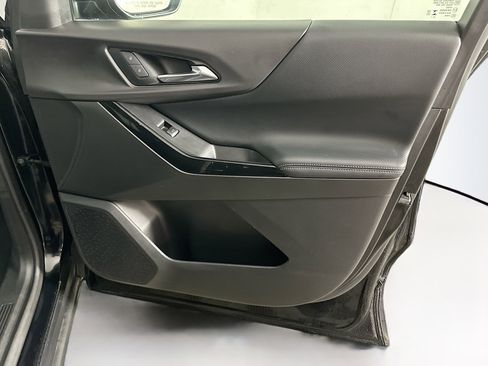 Used 2025 Chevrolet Equinox LT image 31