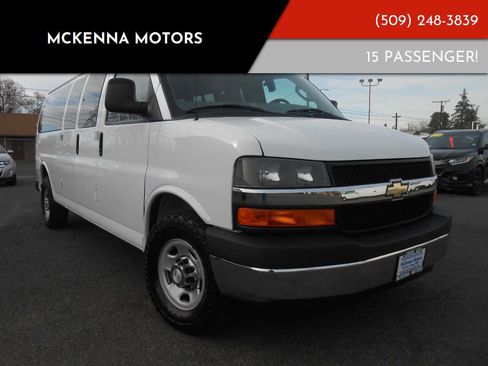 Used 2017 Chevrolet Express 3500 LT w/ LT Preferred Equipment Group image 1
