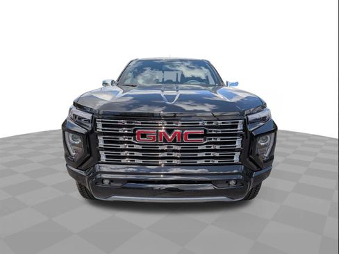 New 2026 GMC Canyon Denali AWD/4WD image 9