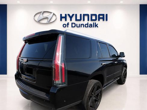 Used 2019 Cadillac Escalade Premium Luxury w/ Escalade Sport Edition RWD image 4