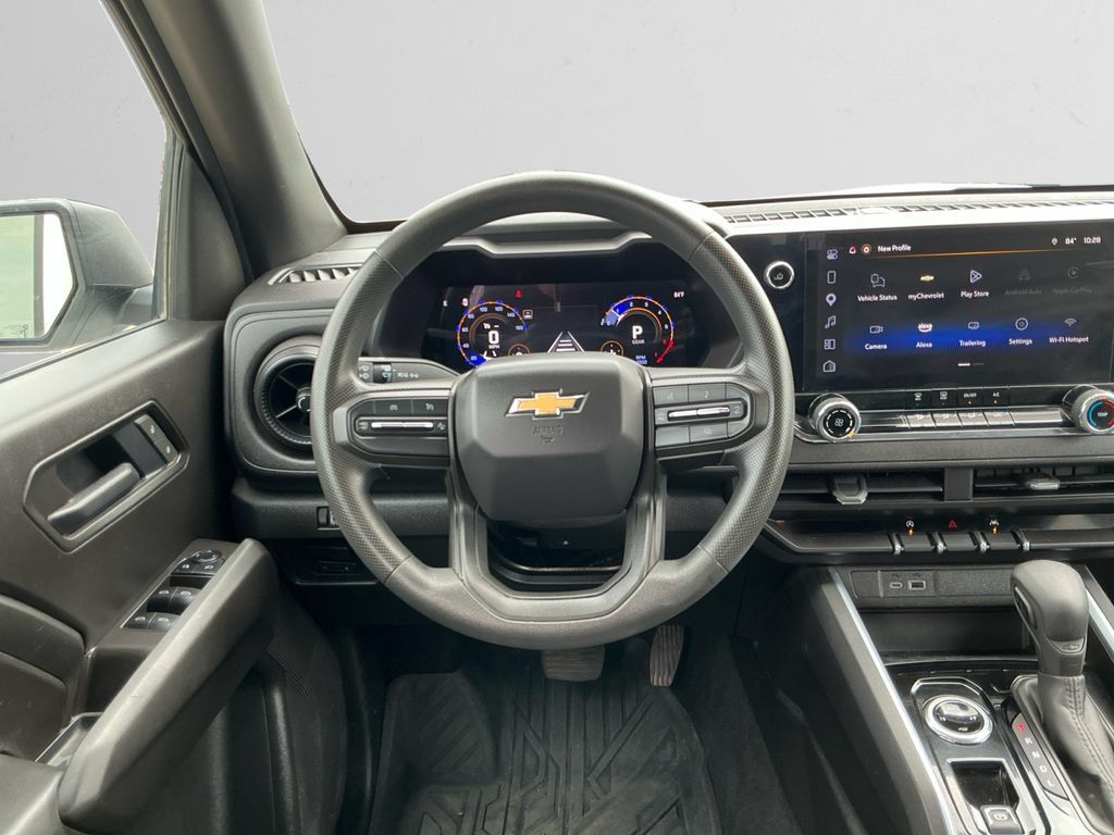 Used 2025 Chevrolet Colorado W/T w/ Advanced Trailering Package AWD/4WD image 12