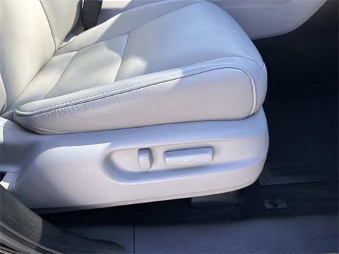 Used 2019 Honda Pilot EX-L image 11