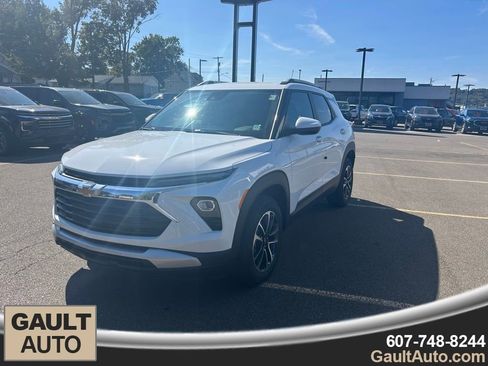 New 2026 Chevrolet TrailBlazer LT w/ Convenience Package AWD/4WD image 7