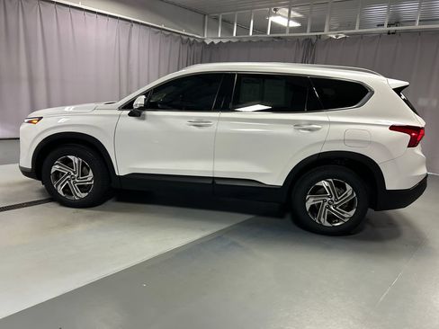 Used 2023 Hyundai Santa Fe SEL FWD image 4