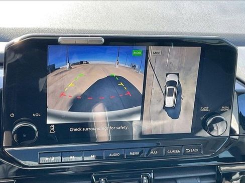 Used 2022 Nissan Pathfinder Platinum w/ Cargo Package image 26