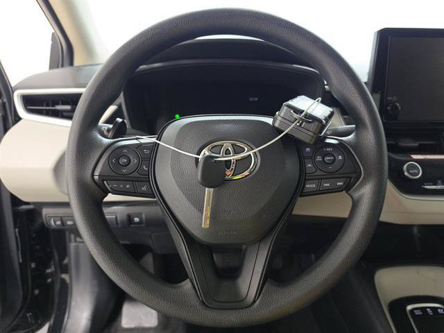 Certified 2026 Toyota Corolla LE FWD image 39