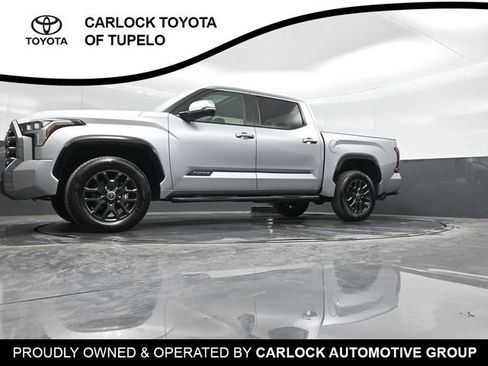 Used 2024 Toyota Tundra Platinum AWD/4WD image 47