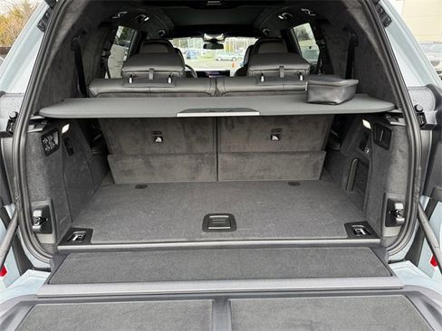 New 2026 BMW X7 xDrive40i w/ M Sport Package image 19