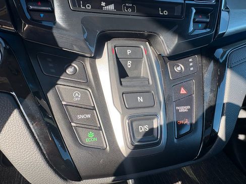 Certified 2024 Honda Odyssey Touring image 23