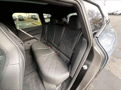 Used 2025 BMW iX xDrive50 image 27