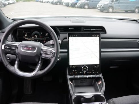 Used 2026 GMC Terrain Elevation FWD image 18