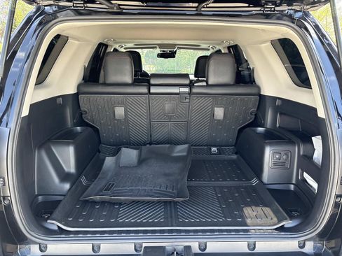 Used 2023 Toyota 4Runner TRD Off-Road Premium w/ Moonroof Package image 30