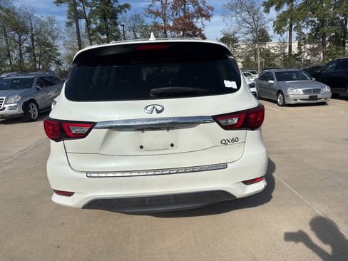 Used 2016 INFINITI QX60 FWD w/ Premium Package image 5