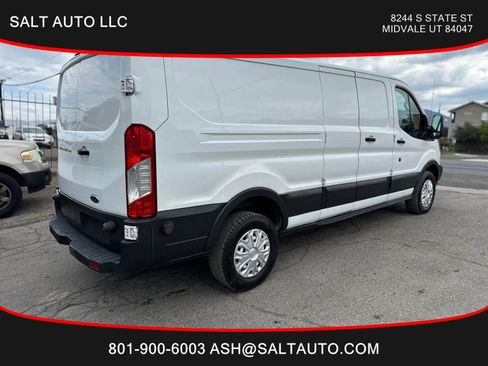 Used 2015 Ford Transit 250 148 Low Roof image 3
