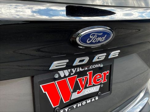 Used 2024 Ford Edge SEL AWD/4WD image 25